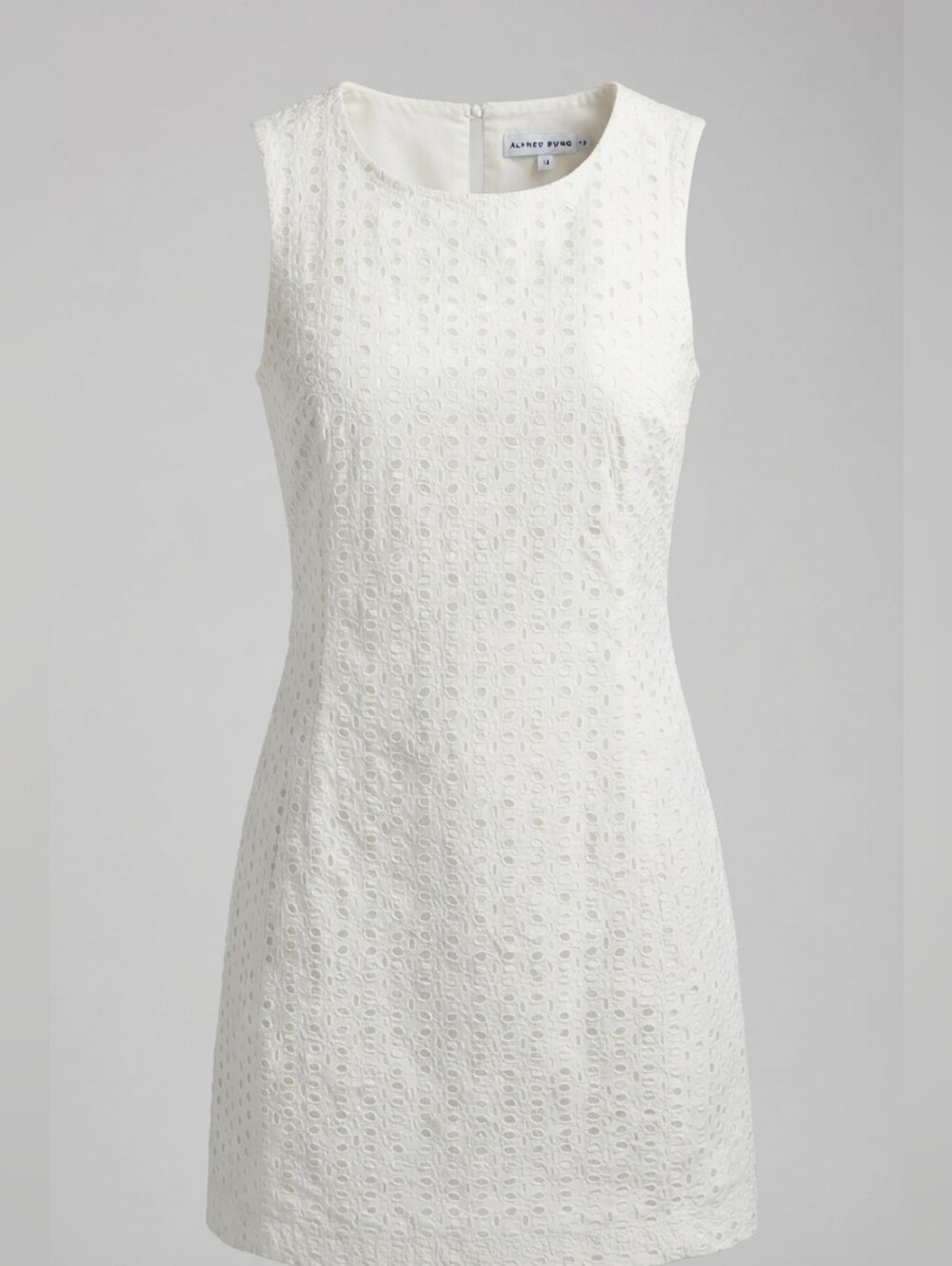 ​Alfred Sung White Eyelet Sleeveless Shift Dress Size 10